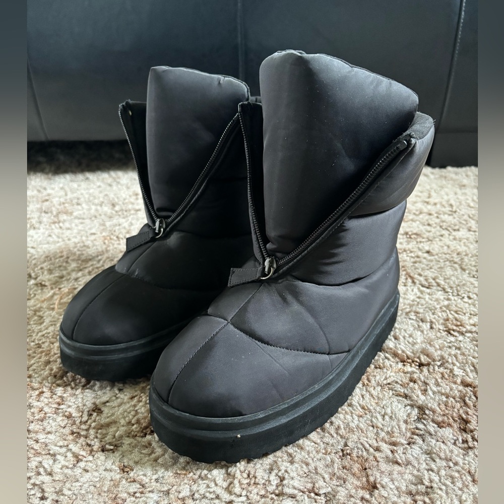 Gia Borghini Short Puffy Boots